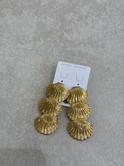 Boucles coquillages or N84