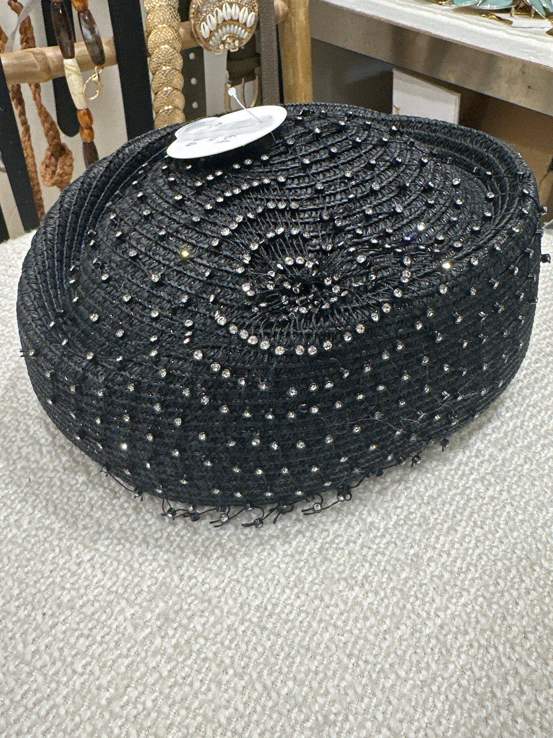 Chapeau rond en paille strass 576 NOIR