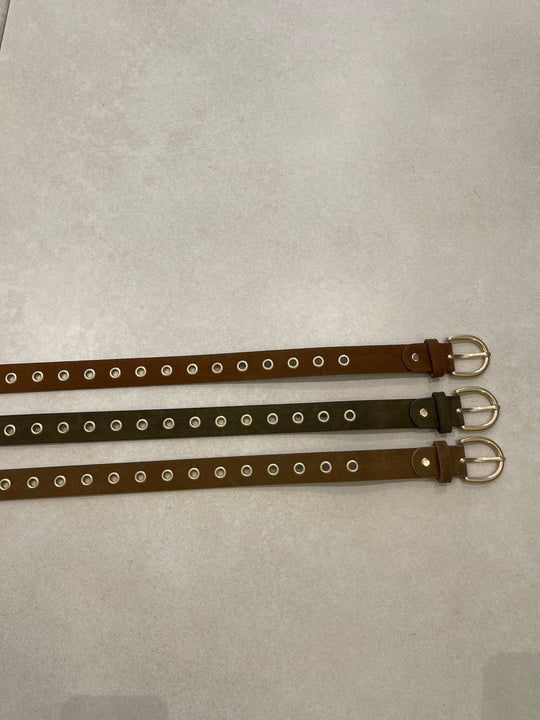 Ceinture effet daim clous fine