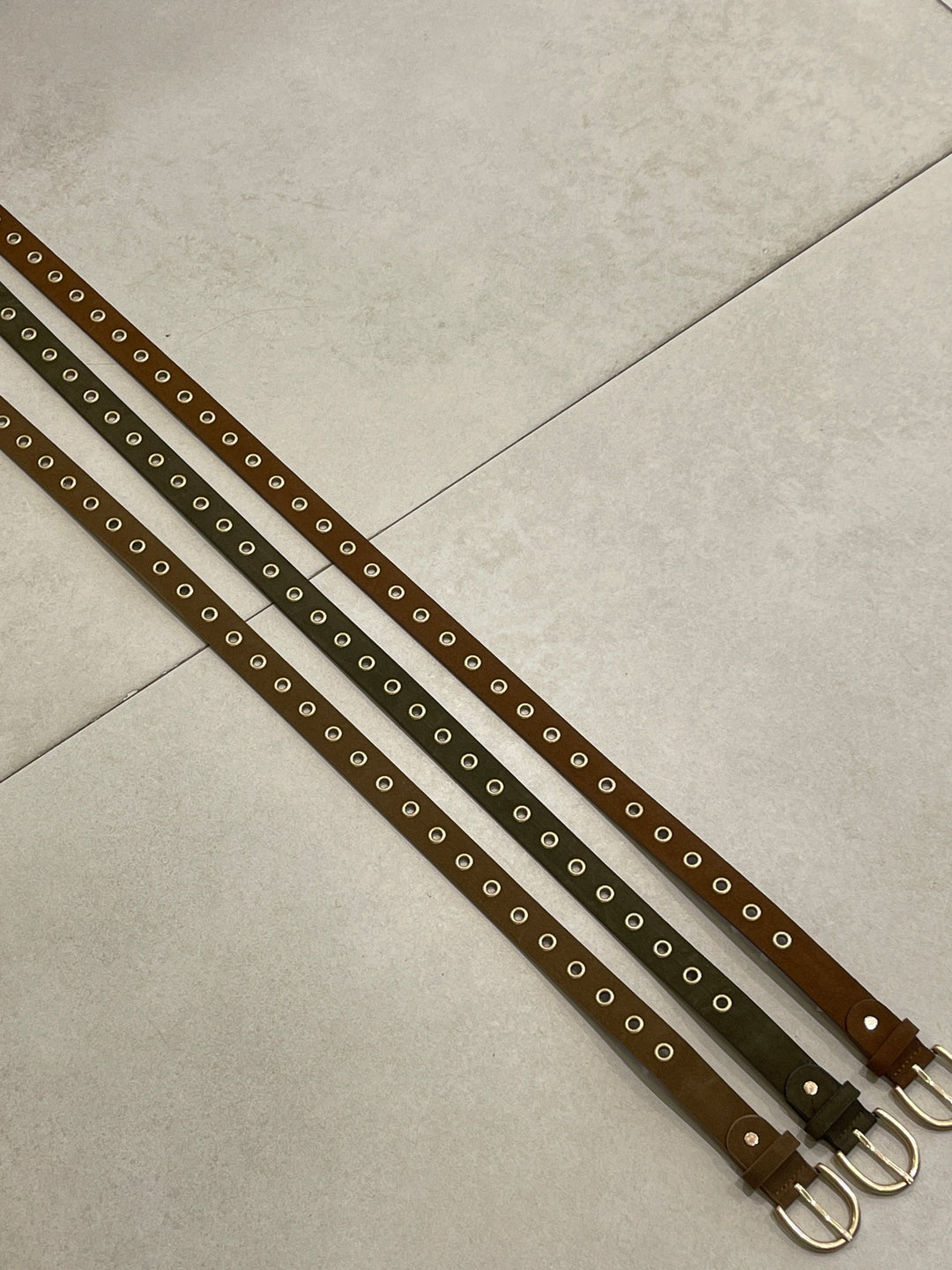 Ceinture effet daim clous fine