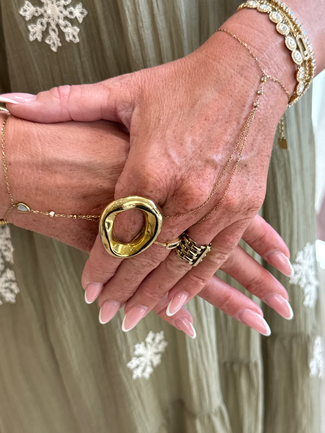 Bague or trou N53