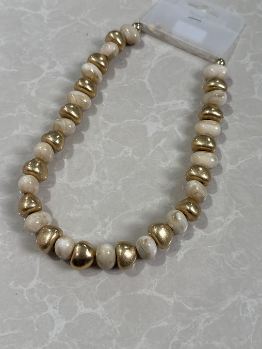 Collier perles or et beige